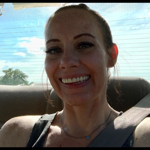 Meet Your Posh Ambassador, Rachel - Picture 2 of 7